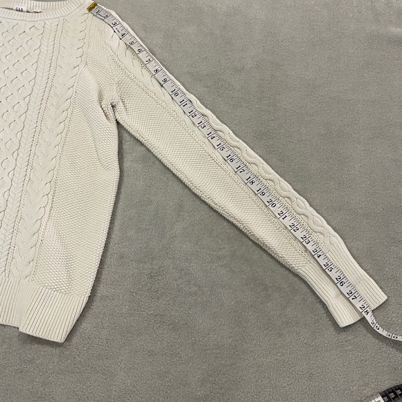 GAP Cable Knit Sweater Size Small Creamy White - Picture 10 of 10